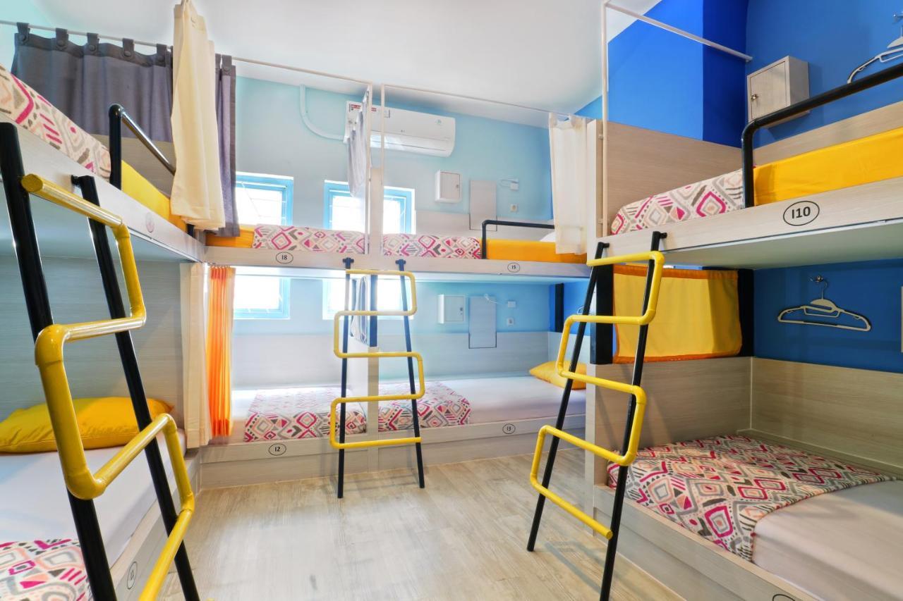 Mel'S Dorm Vandrehjem Jakarta Eksteriør billede
